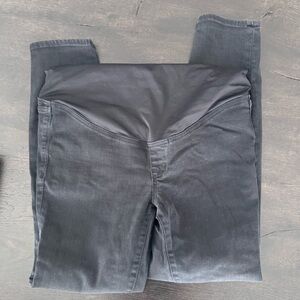 Black Maternity Skinny Jeans with Stretch Waistband